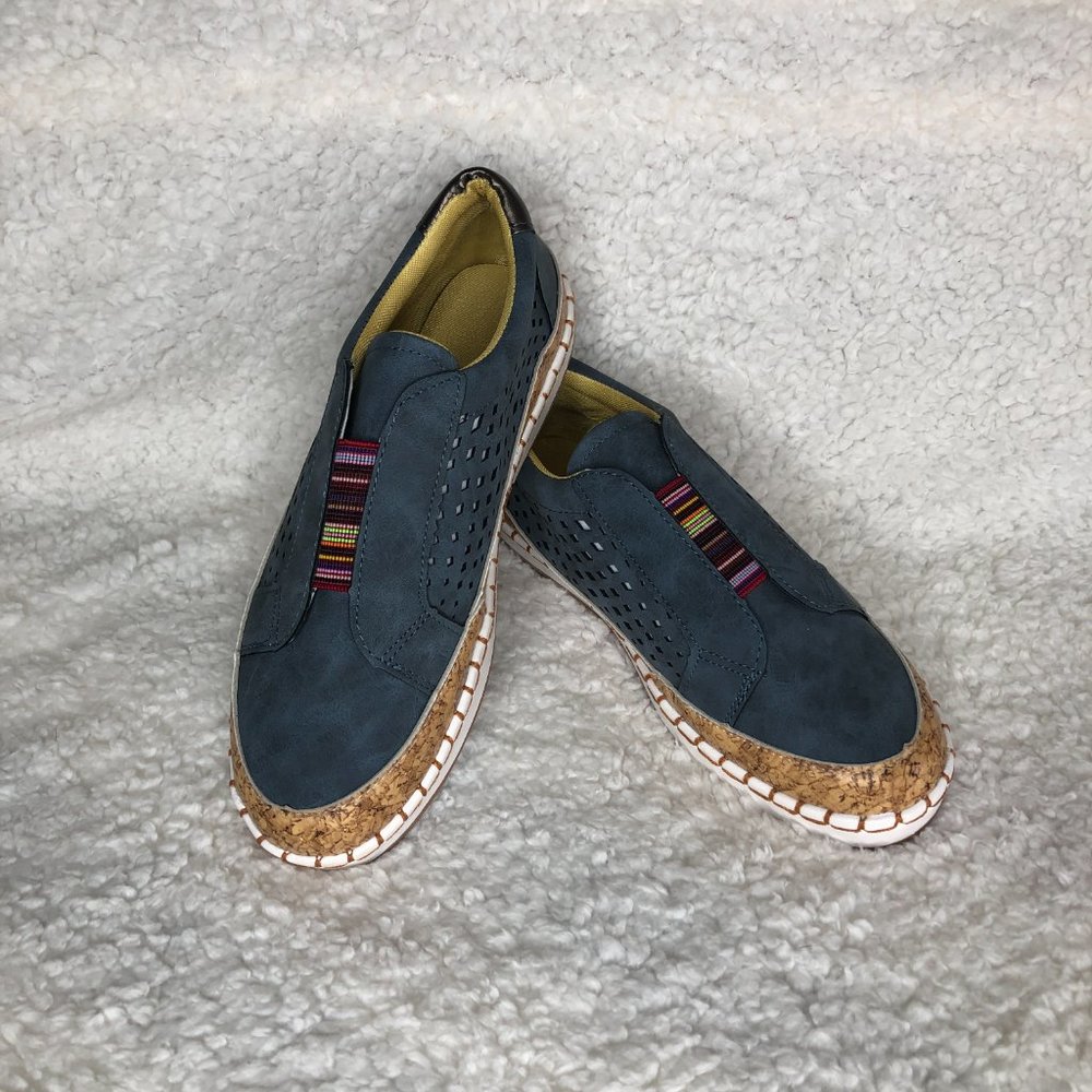 JITUUE Breathable Women's Shoe Stylish Casual Flat Sneakers Size 9(see photo)